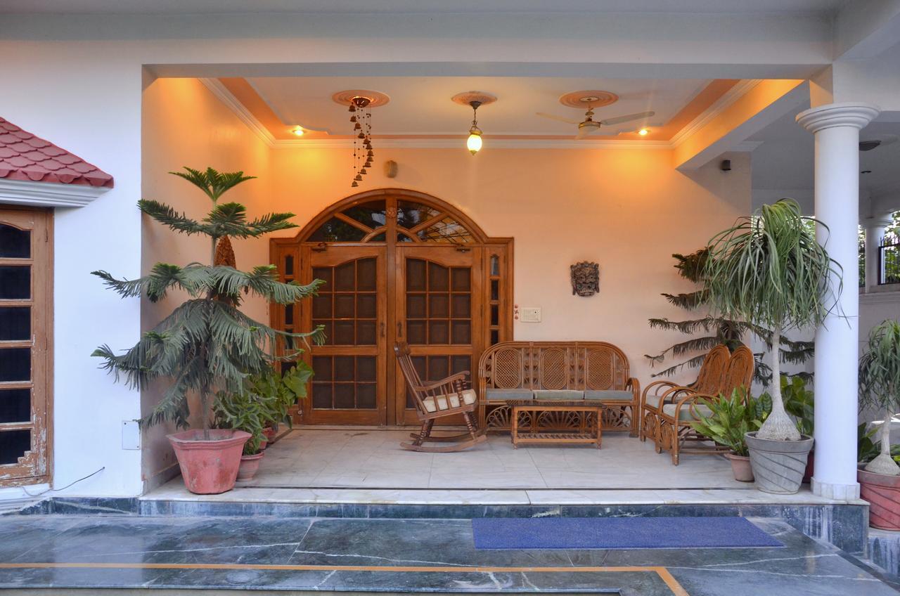 Oyo 5634 Ivy Stays - Manoj Pandey Chowk Лакхнау Экстерьер фото